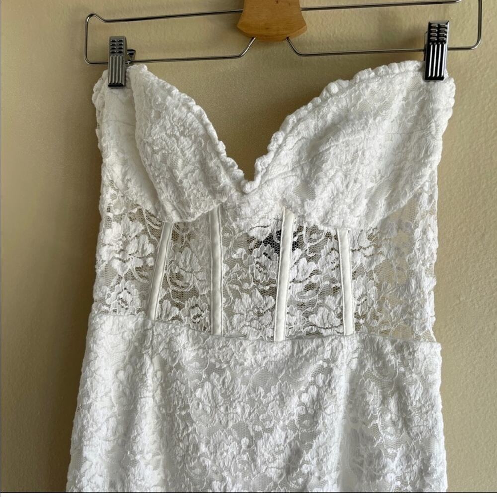 Bardot White Lace Mini Dress - Picture 6 of 11